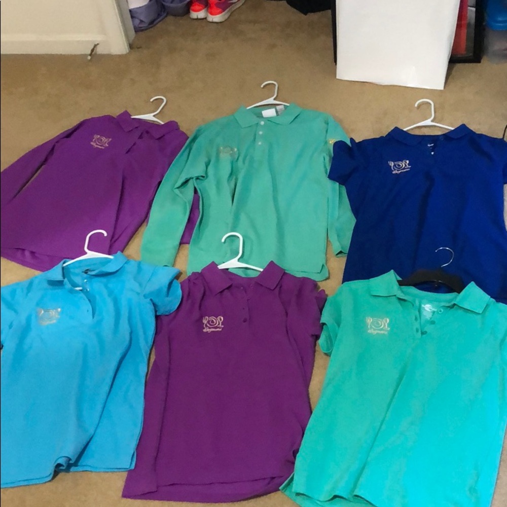 6 wegmans work shirts